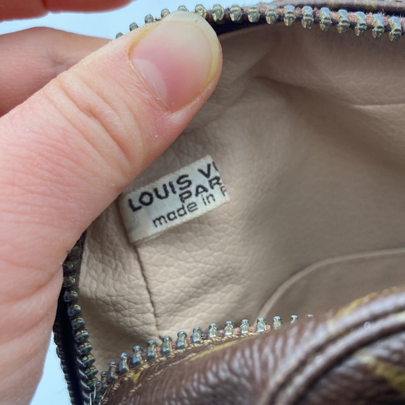 LOUIS VUITTON MONOGRAM TOILETRY TROUSSE 28 BAG - Picture 12 of 14